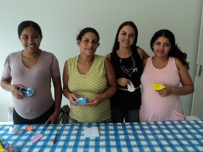 CRAS de Marilândia realiza aulas de artesanato para gestantes do município 