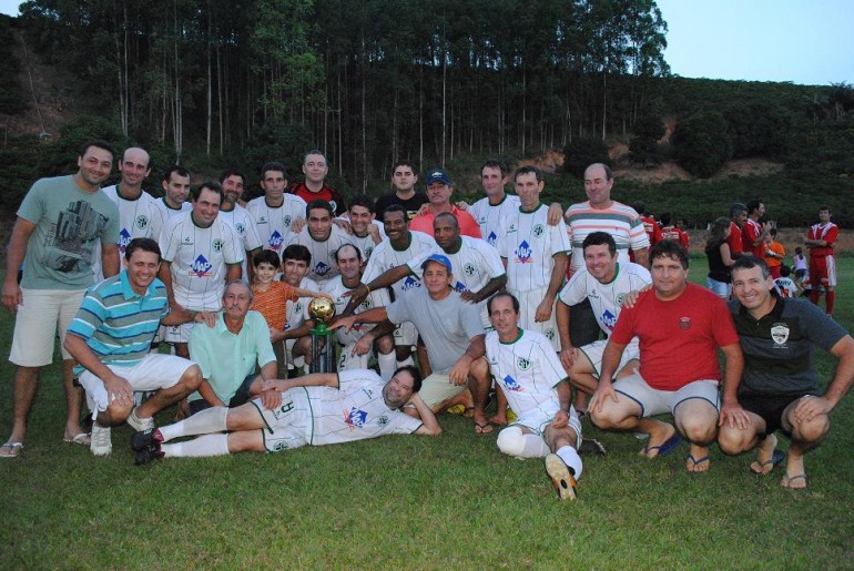 Equipe de Sapucaia é a vencedora da V Taça Cidade de Marilândia de Futebol Máster 